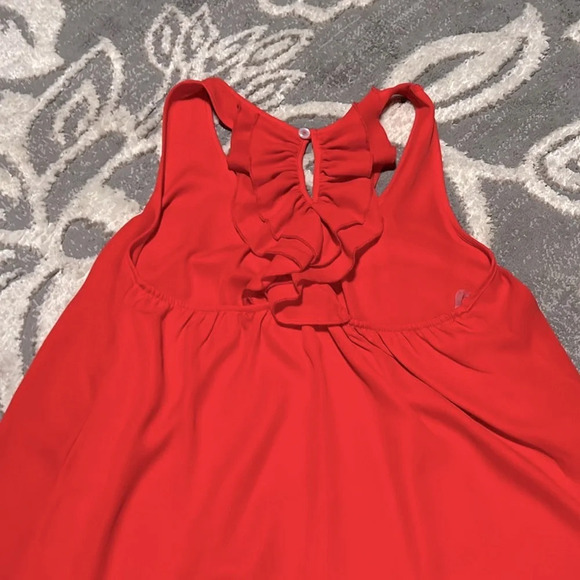 Twenty second gorgeous red top. Like new. - Picture 3 of 4